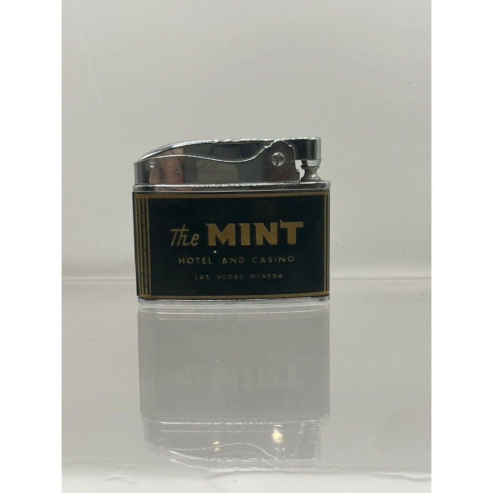 Vintage Fremont Las Vegas Green The Mint Casino Kay-Cee Automatic Lighter Japan